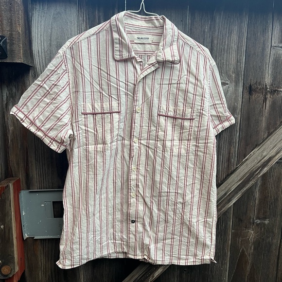 Taylor Stitch Other - Taylor Stitch Tulum Camp Button Up in Cranberry Stripe